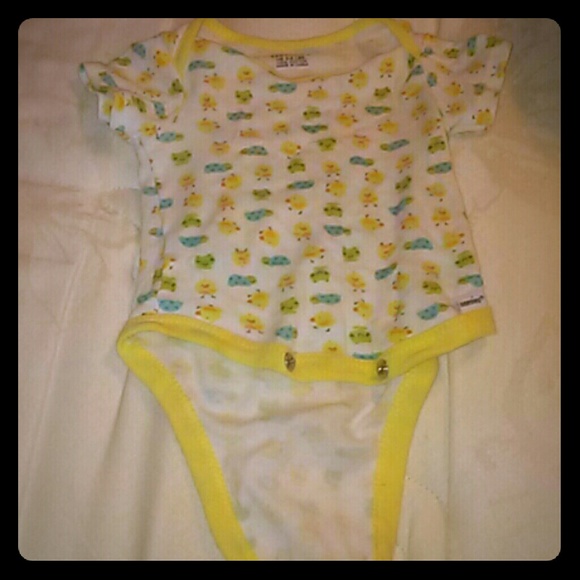 Baby clothes - Picture 1 of 1